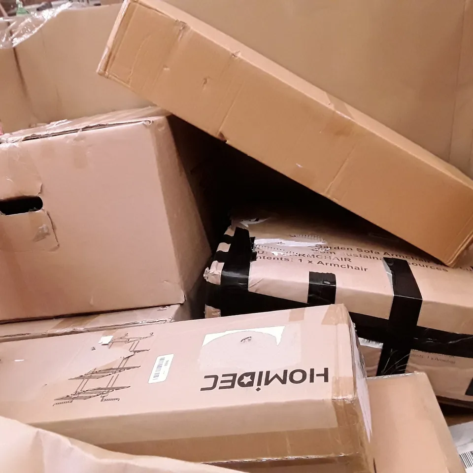 PALLET OF ASSORTED PRODUCTS INCLUDING SPACE HEATER, HOMIDEC DRYING RACK, 42" CEILING FAN, ARMCHAIR, 3 TIER GARMENT ROLLING RACK