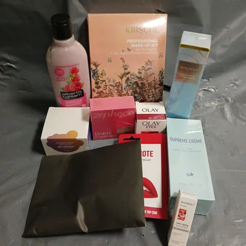 APPROXIMATELY 20 ASSORTED HEALTH & BEAUTY PRODUCTS TO INCLUDE - OLAY EYES REGENERIST EYE CREAM, ESTRID RAZOR, ETC 