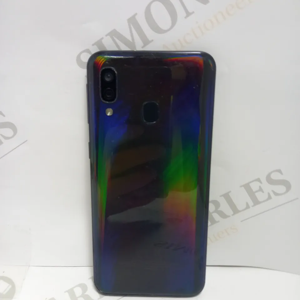 SAMSUNG GALAXY A40 SMARTPHONE 