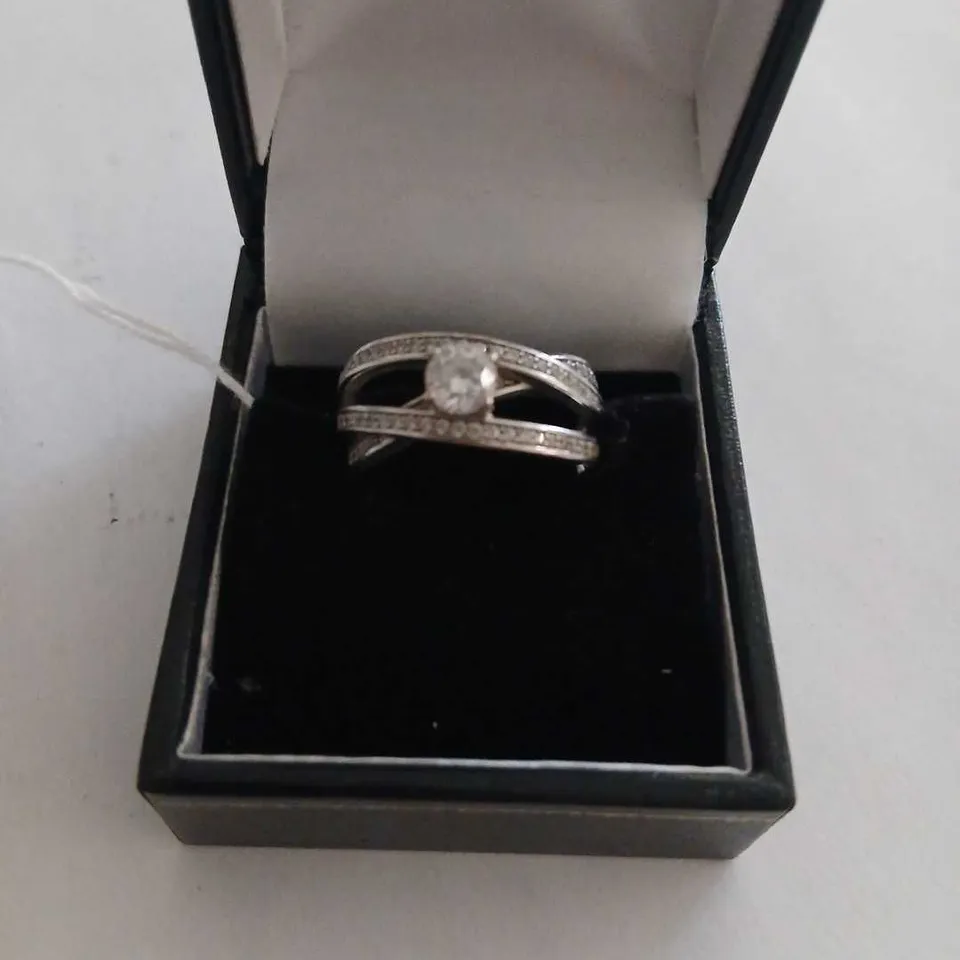 TEN ASSORTED STERLING SILVER RINGS