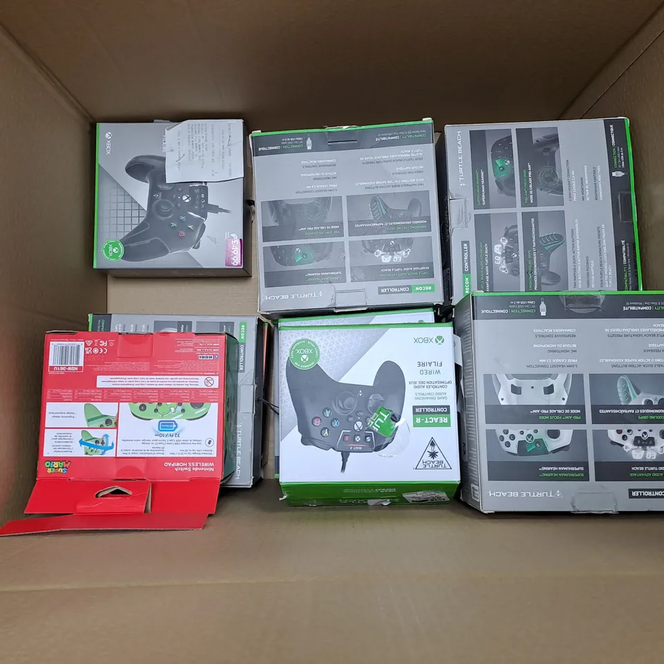 LARGE BOX OF ASSORTED XBOX ONE / SERIES X CONTROLLERS 