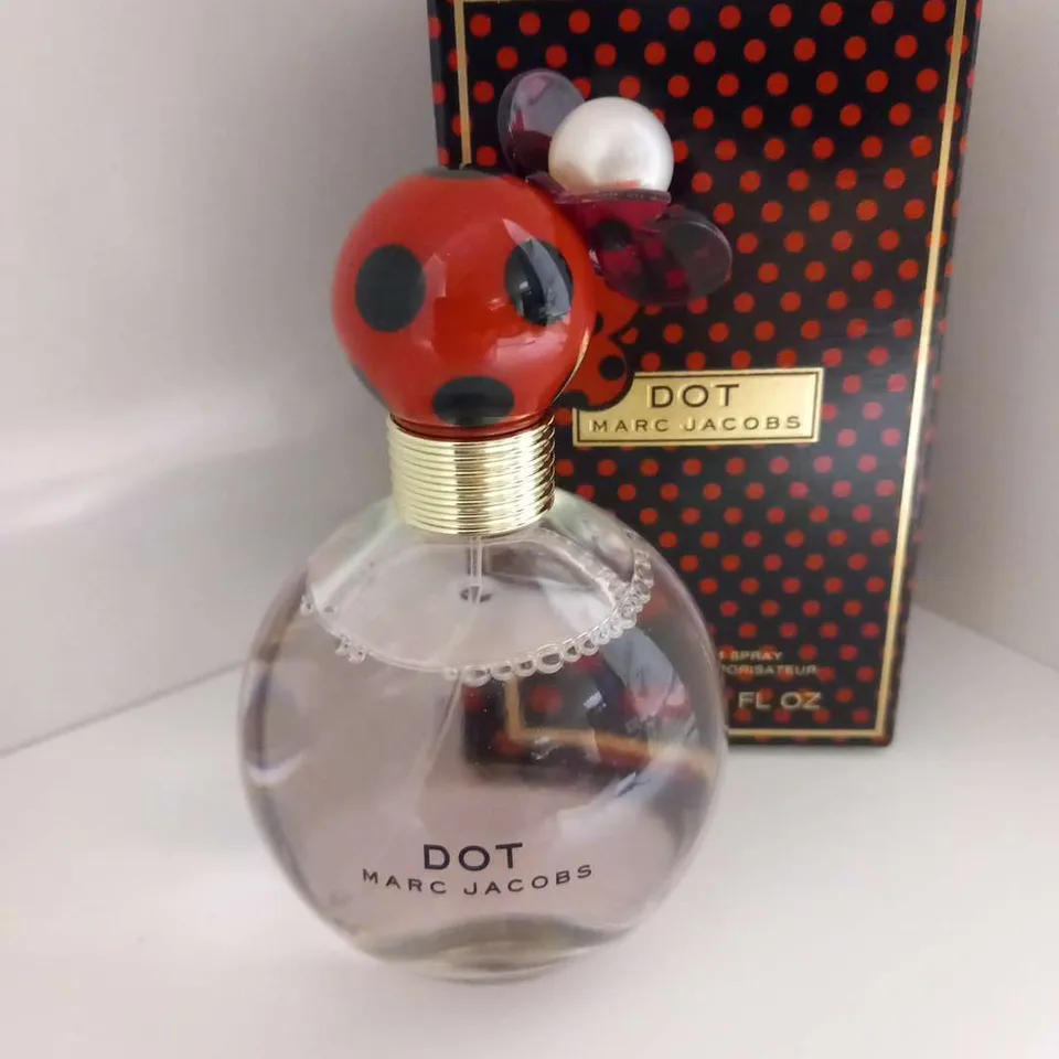 BOXED MARC JACOBS DOT EAU DE PARFUM 100ML