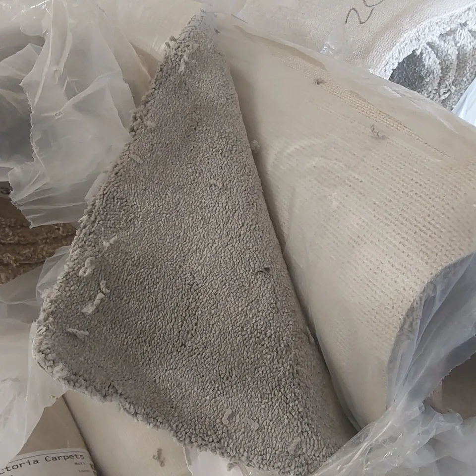 ROLL OF QUALITY EC HEARTLAND STANKLYN CARPET - APPROXIMATELY 4 x 2m