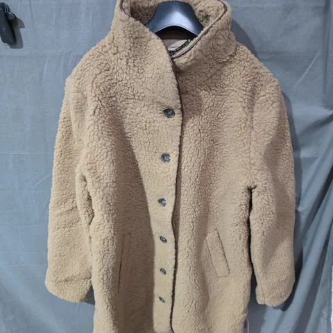 UK 14 SAINT + SOFIA RUMER TEDDY COAT β CAMEL