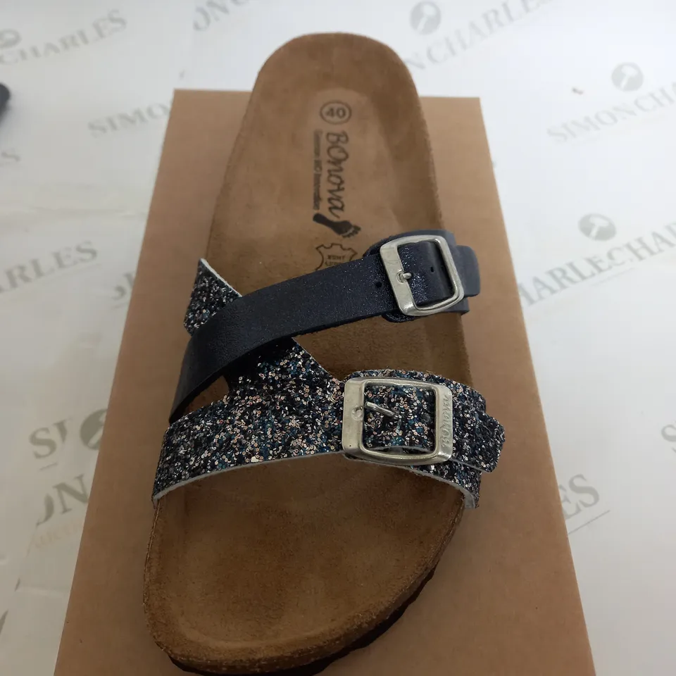 BONOVA SANDLES IN BLACK SIZE 6.5 