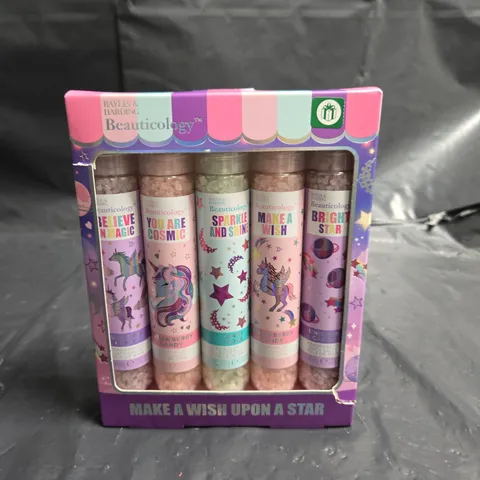 BAYLIS AND HARDING BEAUTICOLOGY MAKE A WISH UPON A STAR BATH SALTS GIFT SET