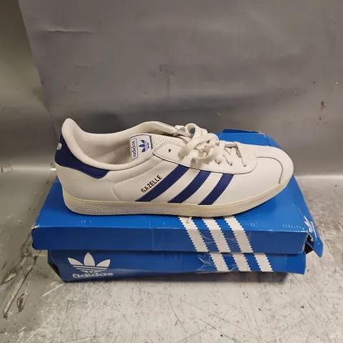 ADIDAS GAZELLE TRAINERS IN WHITE/BLUE SIZE 12