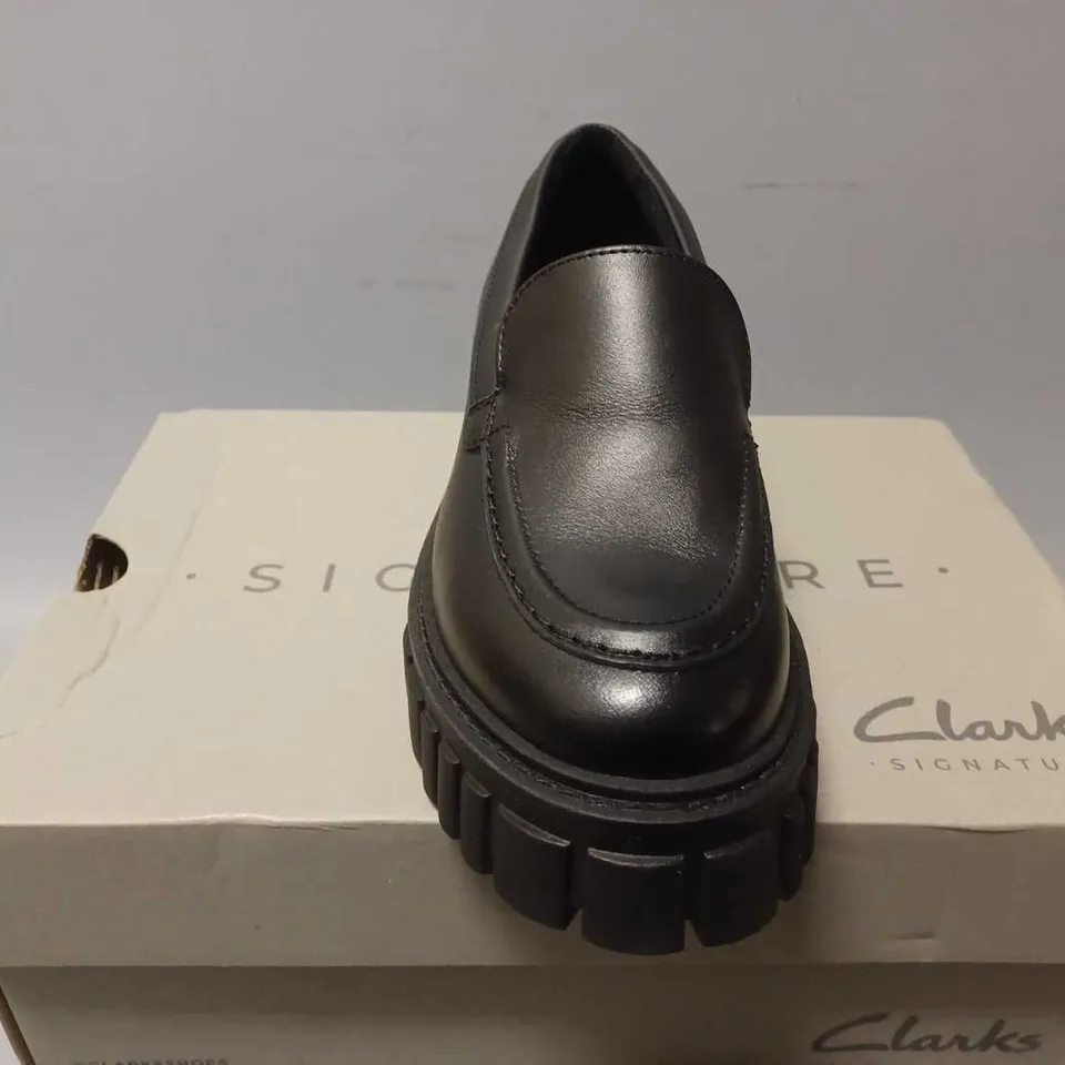 BOXED CLARKS PAGE LOAFER IN BLACK LEATHER - UK 3 