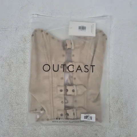 BAGGED OUTCAST RODEO TOP IN SAND SIZE MEDIUM