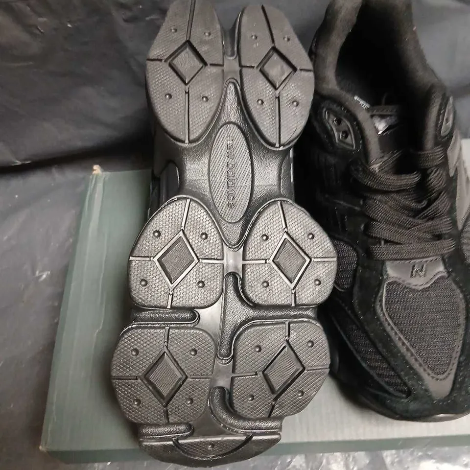 NEW BALANCE U9060BPM LIFESTYLE SNEAKERS – BLACK, UK5 (US 5.5, EUR 38)