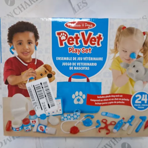 BOXED AND SEALED MELISSA & DOUG EXAMINE & TREAT PET VET PLAY SET