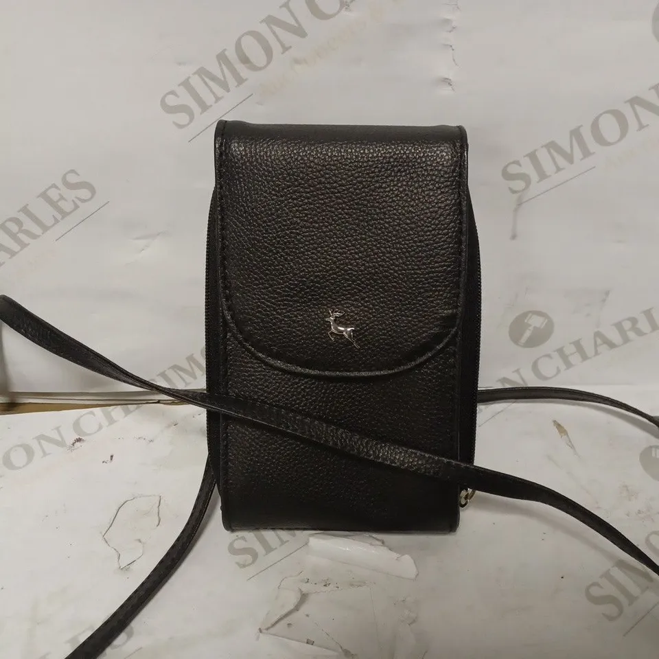 ASHWOOD PHONE CROSSBODY BAG