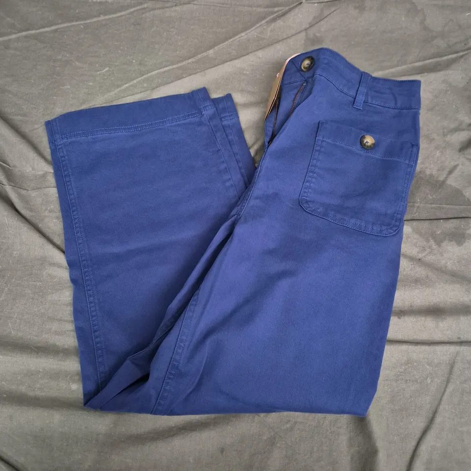 BODENS WOMEN’S DENIM TROUSERS IN BLUE - UK 8