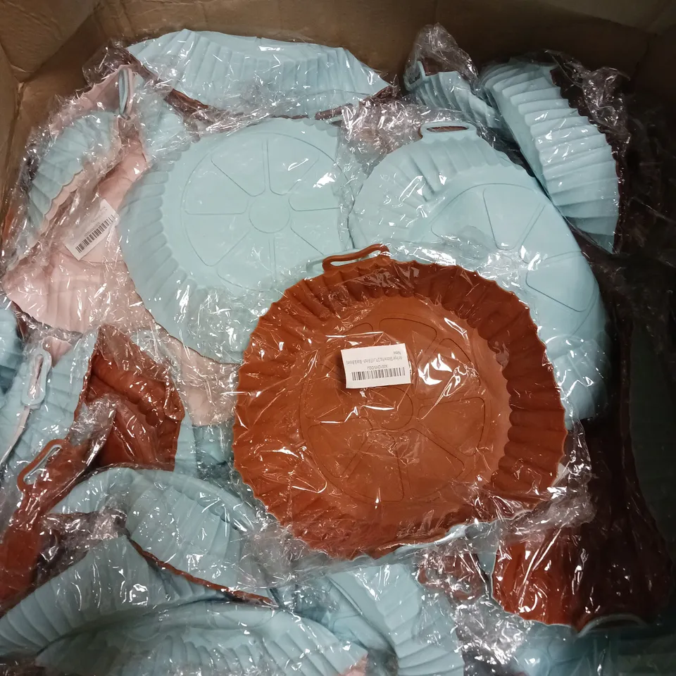 BOX OF LARGE QUANTITY OF SILICONE AIR FRYER TRAYS - COLLECTION ONLY 