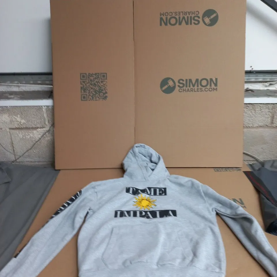 TAME IMPALA HOODIE – MEDIUM, GREY