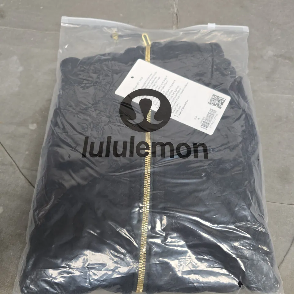 LULULEMON BLACK ZIPPED JACKET SIZE 4