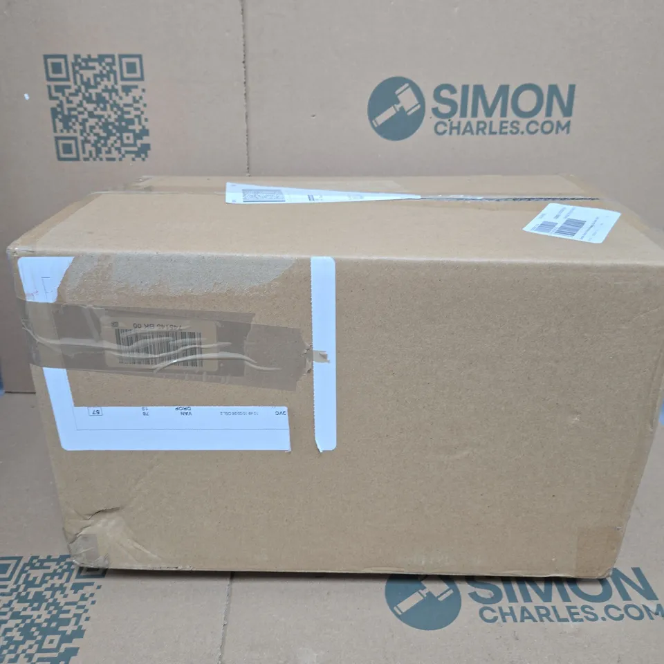 GARDEN STORIES TIMELESS WATERING CAN SOLAR LIGHT 