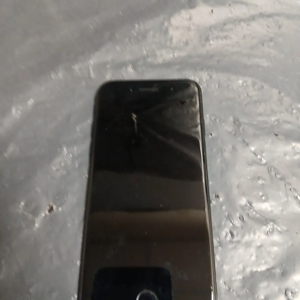 BOXED APPLE IPHONE SE 3RD GENERATION - BLACK, IN BOX (VERIFY MODEL)