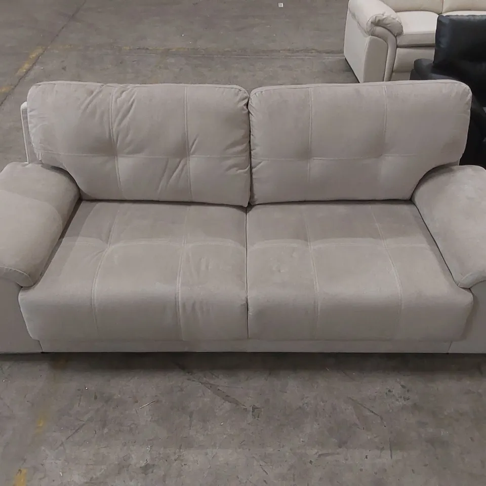 QUALITY DESIGNER 3-SEATER VELVET SOFA