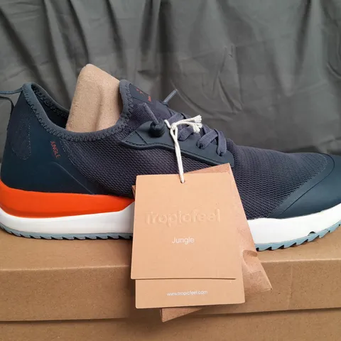 BOXED PAIR OF TROPICFEEL JUNGLE NIGHT BLUE TRAINERS SIZE UK