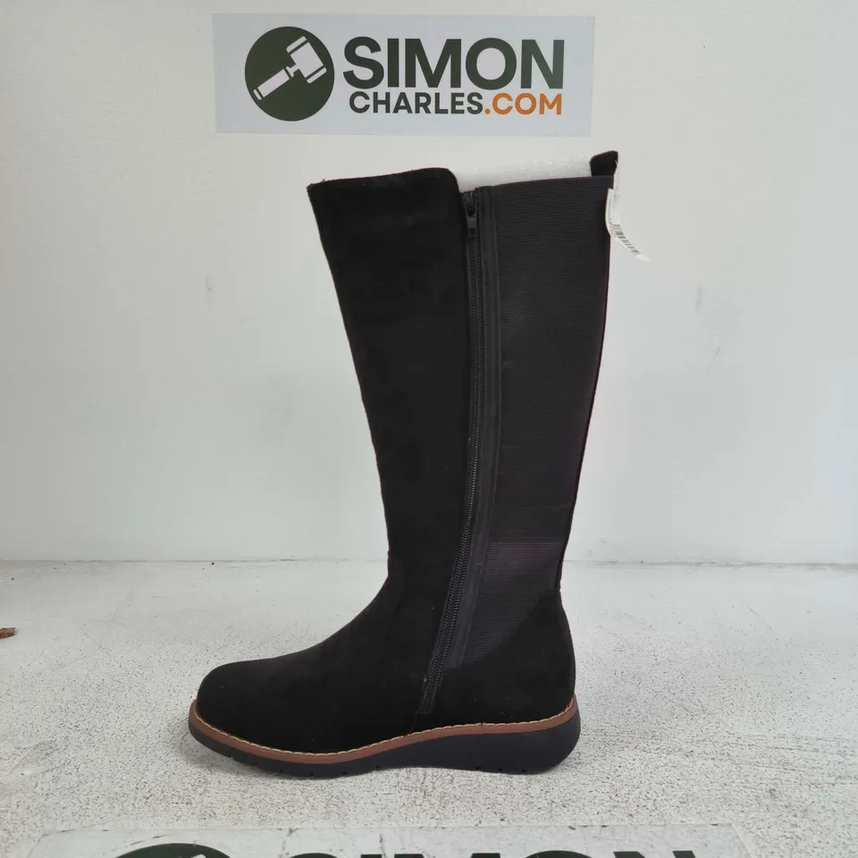 LISA BLACK MICROFIBRE KNEE-HIGH BOOT – SHOES BY EMMA, UK5
