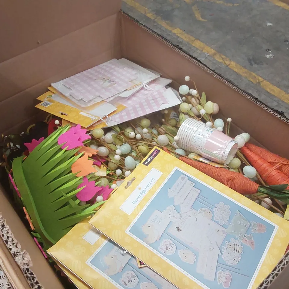 PALLET CONTAINING A VERY LARGE QUANTITY OF ASSORTED EASTER PRODUCTS