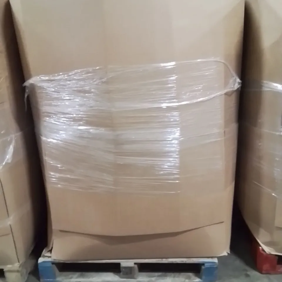 PALLET CONTAINING LARGE QUANTITY OF PILLOWS