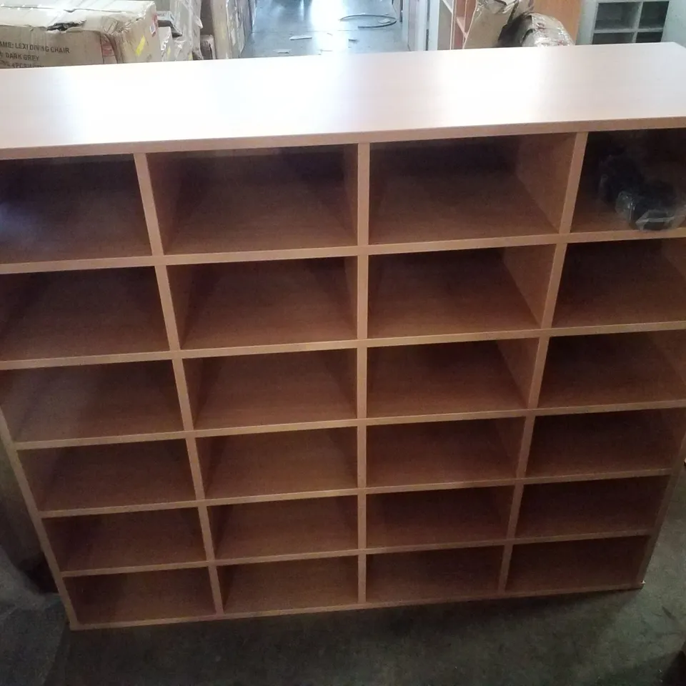 24 COMPARTMENT LITERATURE SORTER1359×458×1151MM