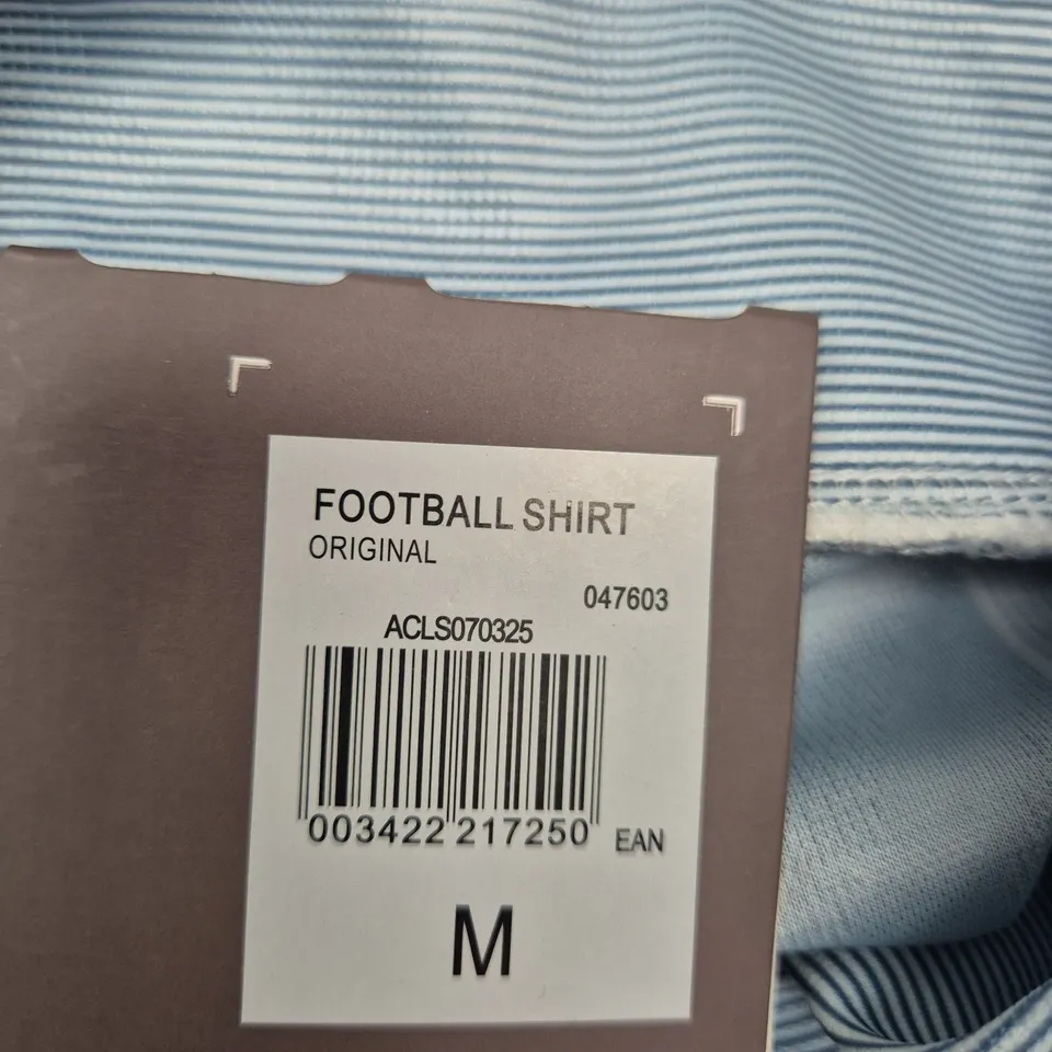 UMBRO ENGLAND FOOTBALL SHIRT – MEN'S MEDIUM (UK M)