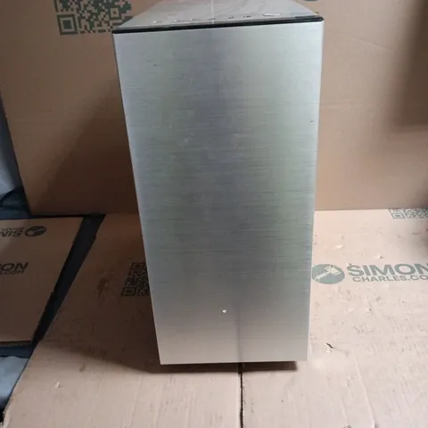 PC DESKTOP TOWER SILVER WITH CLEAR SIDE