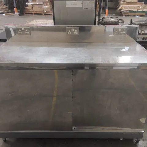 COMMERCIAL STAINLESS STEEL CUPBOARD/PREP TABLE