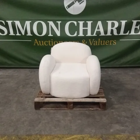 QUALITY DESIGNER BOUCLE FABRIC CHAIR