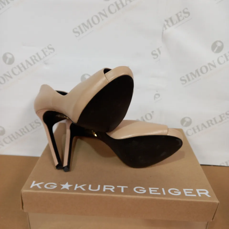 BOXED PAIR OF KURT GEIGER PINK HIGH HEELS SIZE 38.5