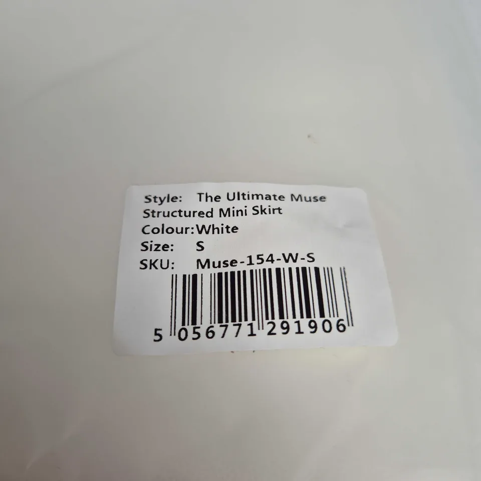 ODDMUSE THE ULTIMATE MUSE STRUCTURED MINI SKIRT – WHITE, UK SIZE S