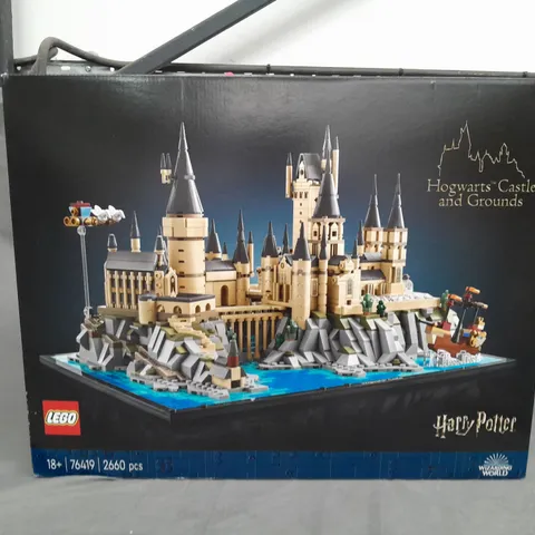 BOXED LEGO HARRY POTTER HOGWARTS CASTLE AND GROUNDS 76419