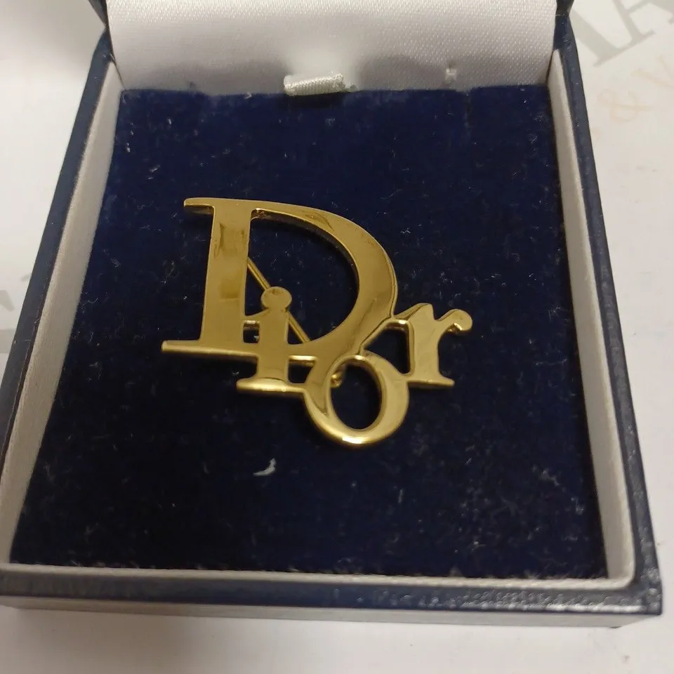 GOLD EFFECT DIOR BROOCH