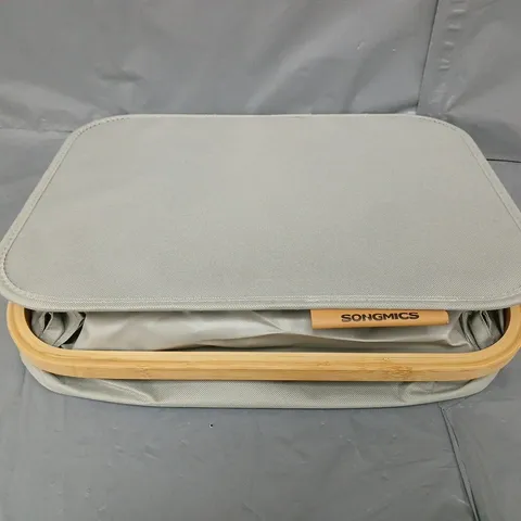 SONGMICS FOLDING LAUNDRY BASKET