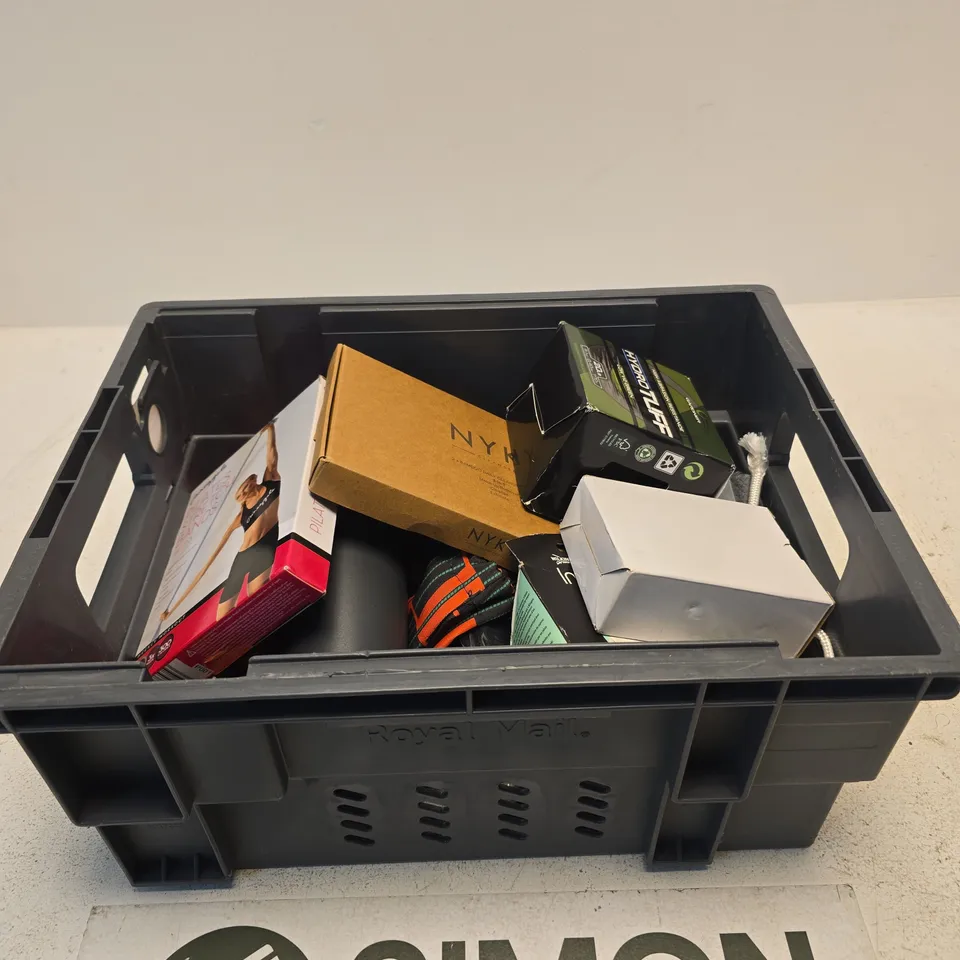 APPROXIMATELY 15 ASSORTED ITEMS INCLUDING WILKINSON INTUITION RAZOR BLADES, A POWER SUPPLY AND PINEAPPLE PILATES STRETCH BANDS