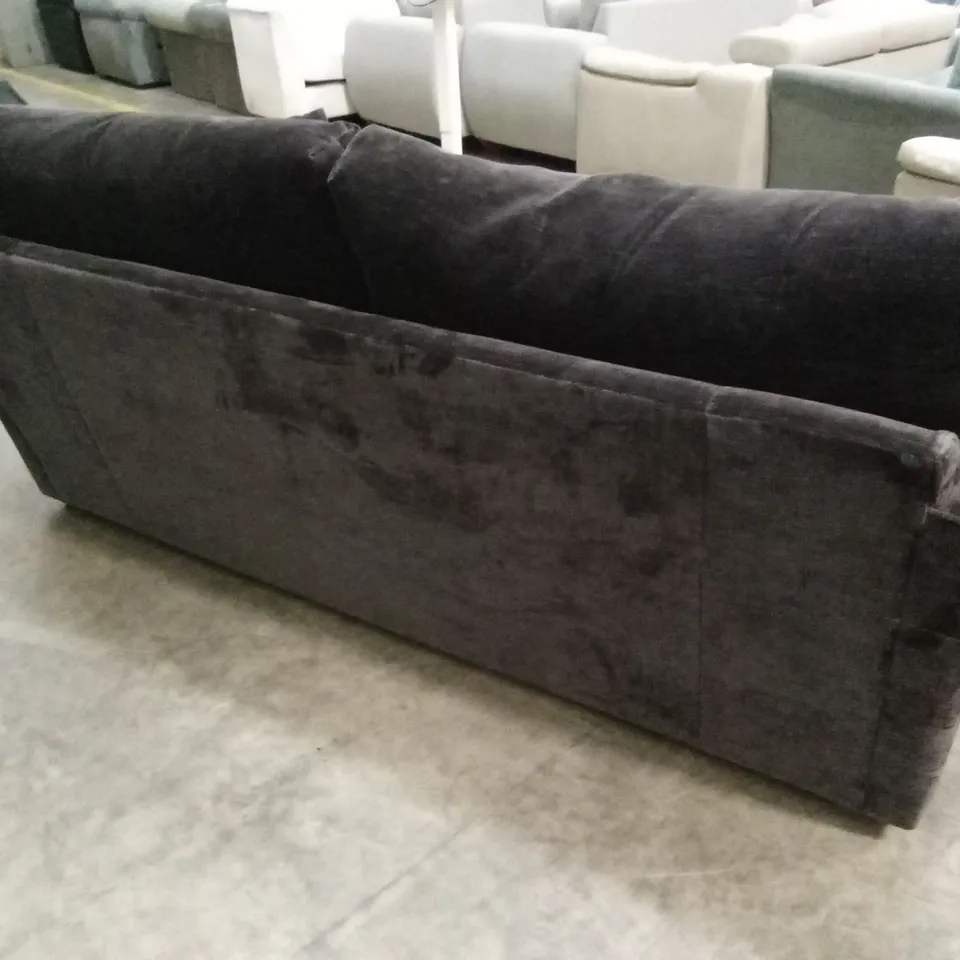 STRATA 4 SEATER FABRIC SOFA RRP £1399