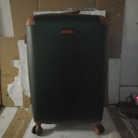 CARNABY 3 PIECE SET HARDSHELL 8 WHEEL SUITCASE
