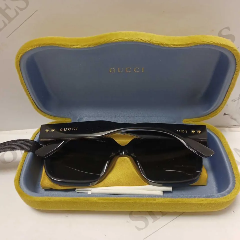GUCCI GG1084S 54 BLACK SUNGLASSES