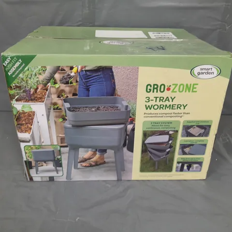 GRO ZONE 3 TRAY WORMERY