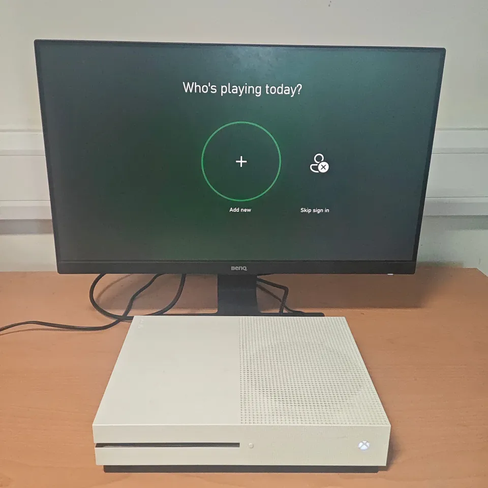 UNBOXED XBOX ONE S DISC EDITION CONSOLE - 1681