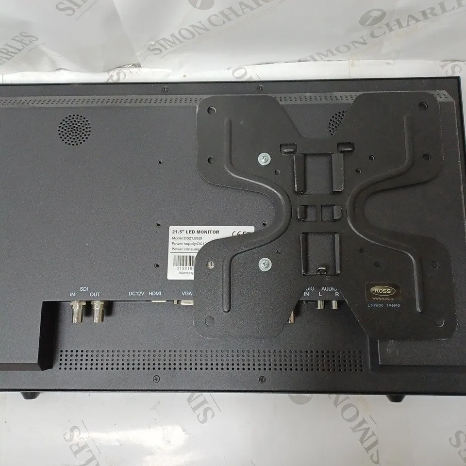 21.5'' LED MONITOR 