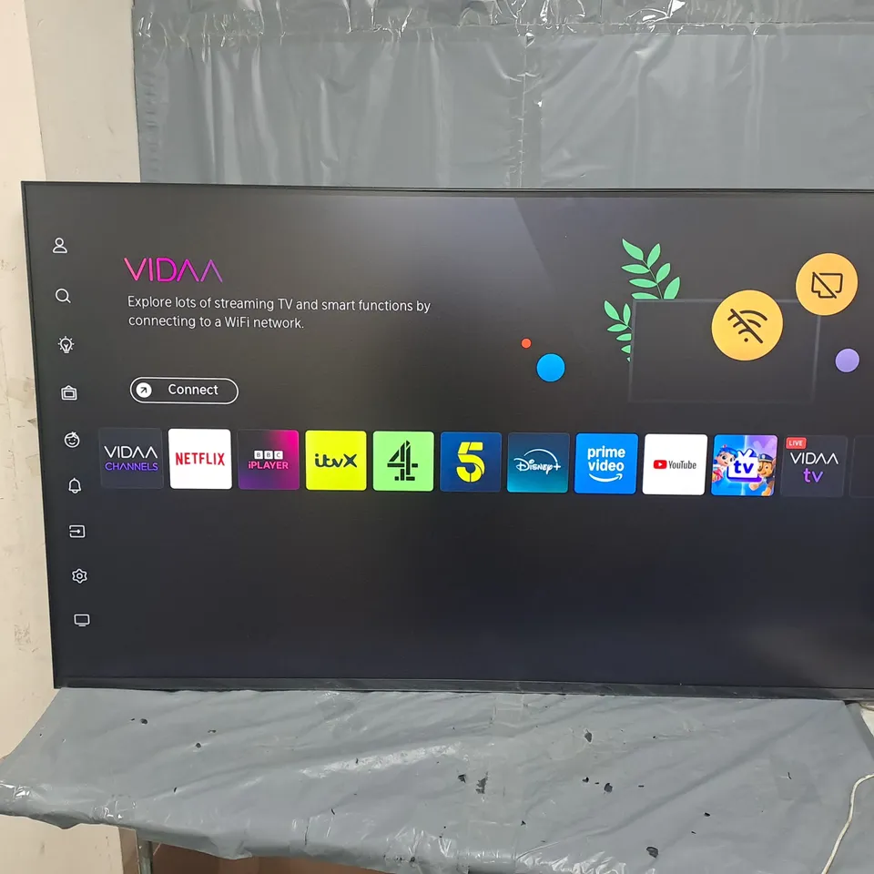 HISENSE CANVAS 55 INCH QLED 4K HDR SMART TV - COLLECTION ONLY 