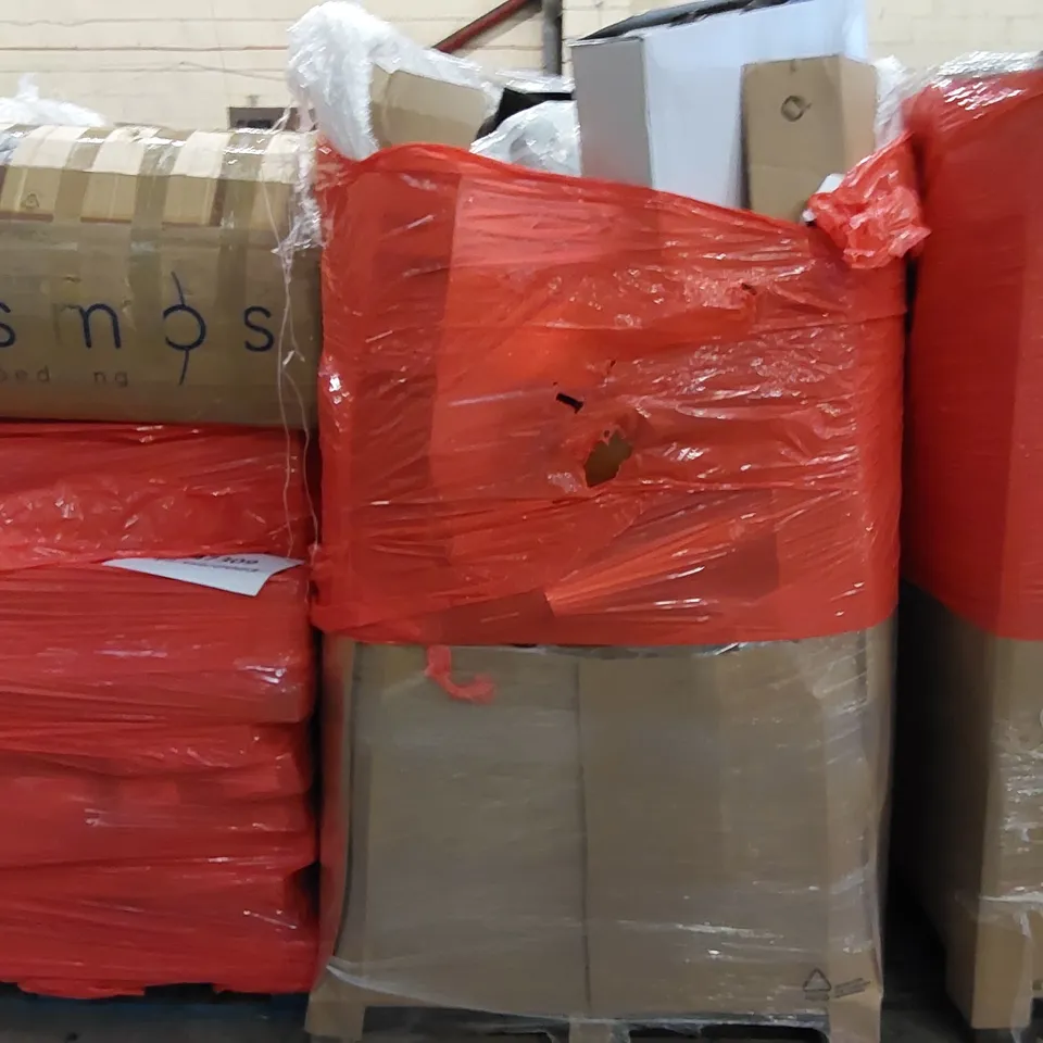 PALLET OF ASSORTED ITEMS INCLUDING: ELECTRIC HEATER, SHELVES, POP UP TENT, ARTIFICIAL CHRISTMAS TREE, POP UP TENT, GARDEN SHEARS 