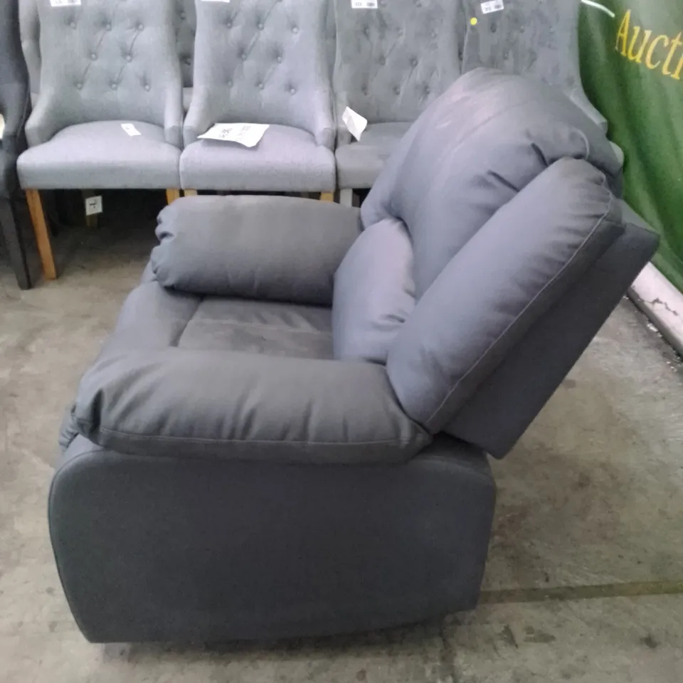 QUALITY DESIGNER DAKOTA MANUAL RECLINER ARMCHAIR - GREY LEATHER