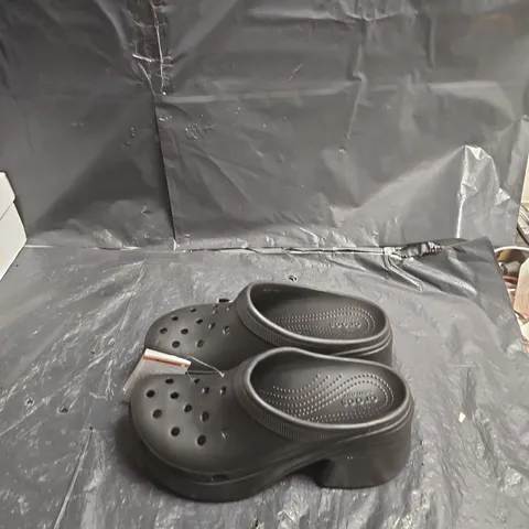 CROCS SIREN CLOG β MEN'S UK 8 (EU 42-43) β BLACK/GRAPHITE