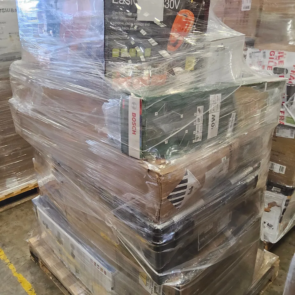 PALLET OF APPROXIMATELY 30 UNPROCESSED RAW RETURN HOUSEHOLD AND ELECTRICAL GOODS TO INCLUDE;