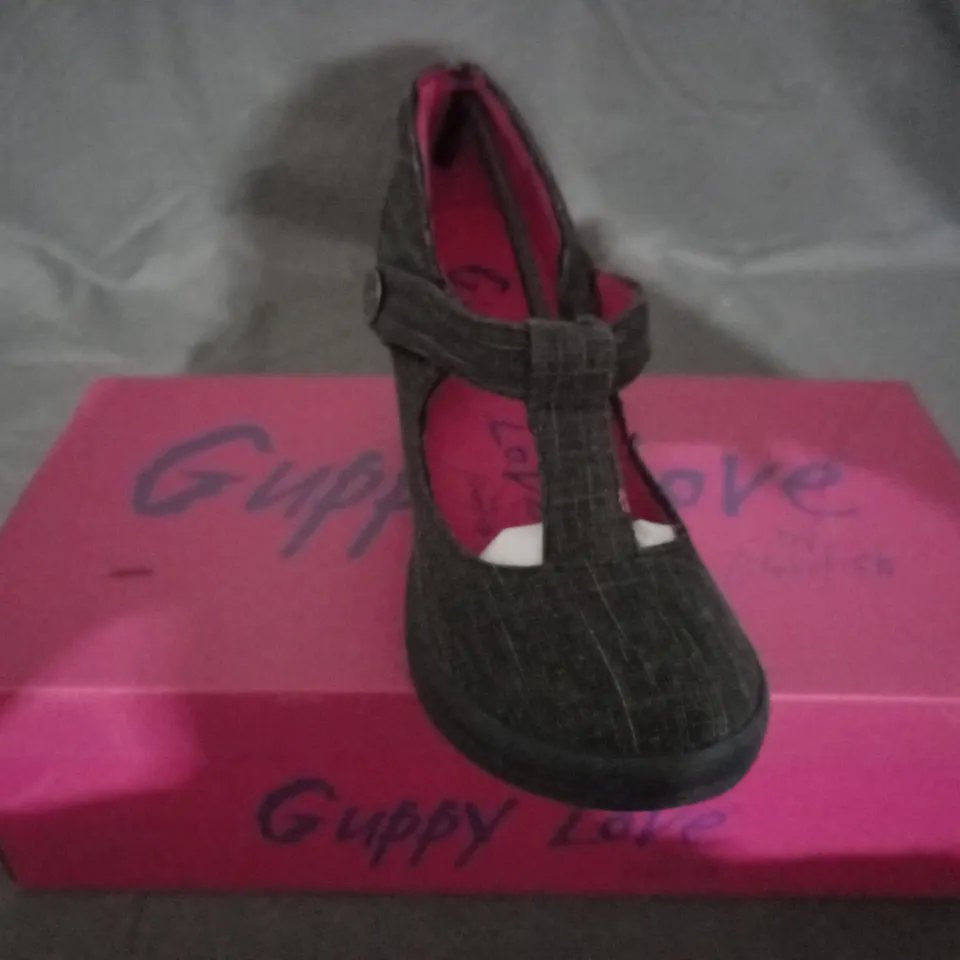 APPROXIMATELY 12 BOXED PAIRS OF GUPPY LOVE BY BLOWFISH WEDGE SHOES IN VARIOUS SIZES TO INCLUDE SIZE 39.5EU